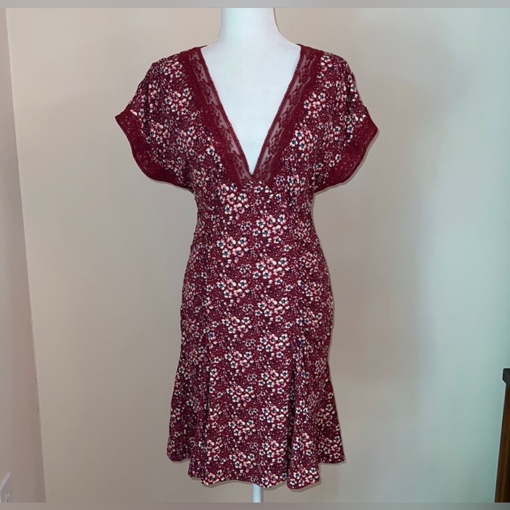 NWOT Free People sweet talker floral lace V neck ruched keyhole mini dress - Picture 6 of 14